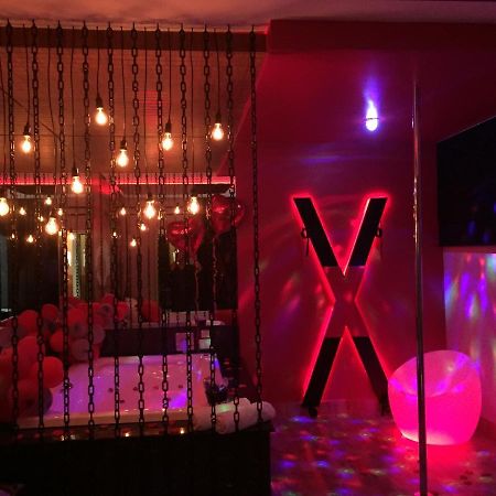 Imperium Inn Motel (Adults Only) Nova Ponte Ngoại thất bức ảnh