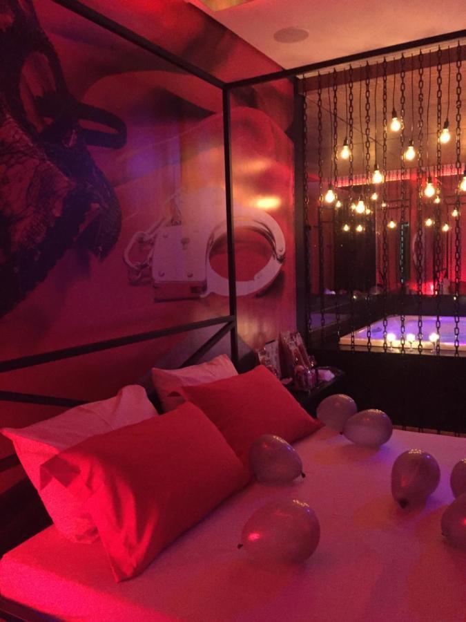 Imperium Inn Motel (Adults Only) Nova Ponte Ngoại thất bức ảnh