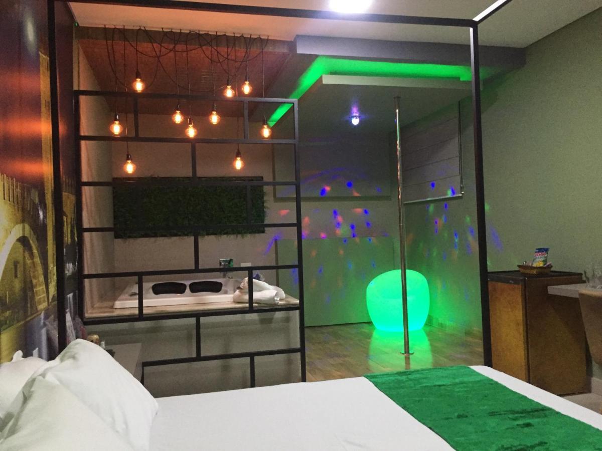 Imperium Inn Motel (Adults Only) Nova Ponte Ngoại thất bức ảnh