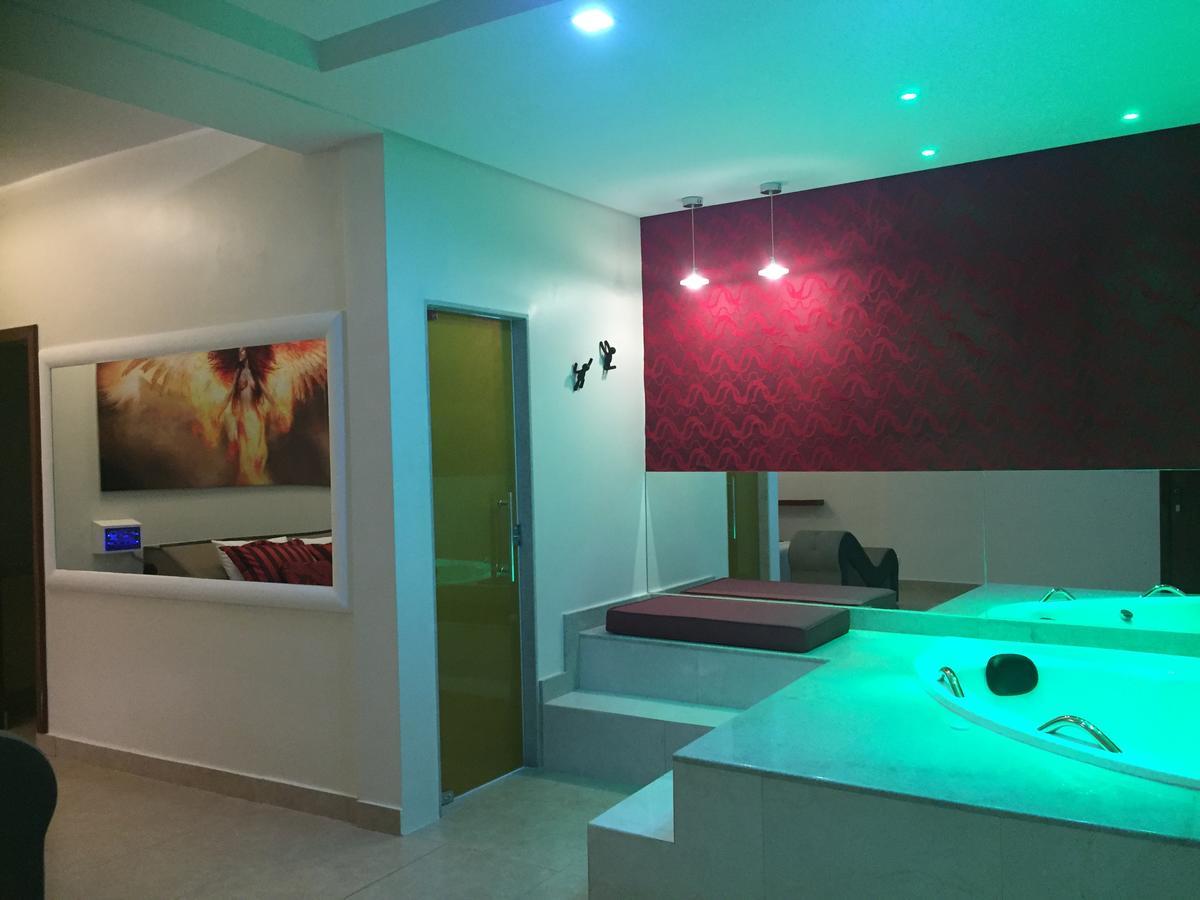 Imperium Inn Motel (Adults Only) Nova Ponte Ngoại thất bức ảnh